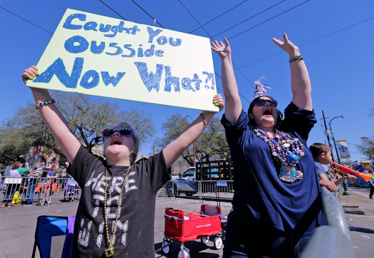 Krewe of Iris 2017 rolls in New Orleans: See Mardi Gras parade photos